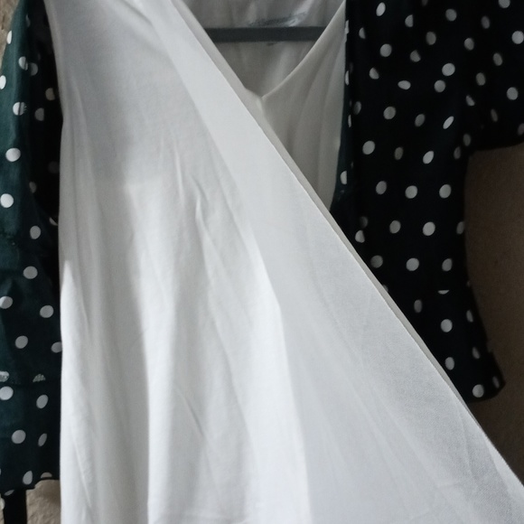 Soft surroundings size small  long flow dress in all white. - Picture 4 of 10